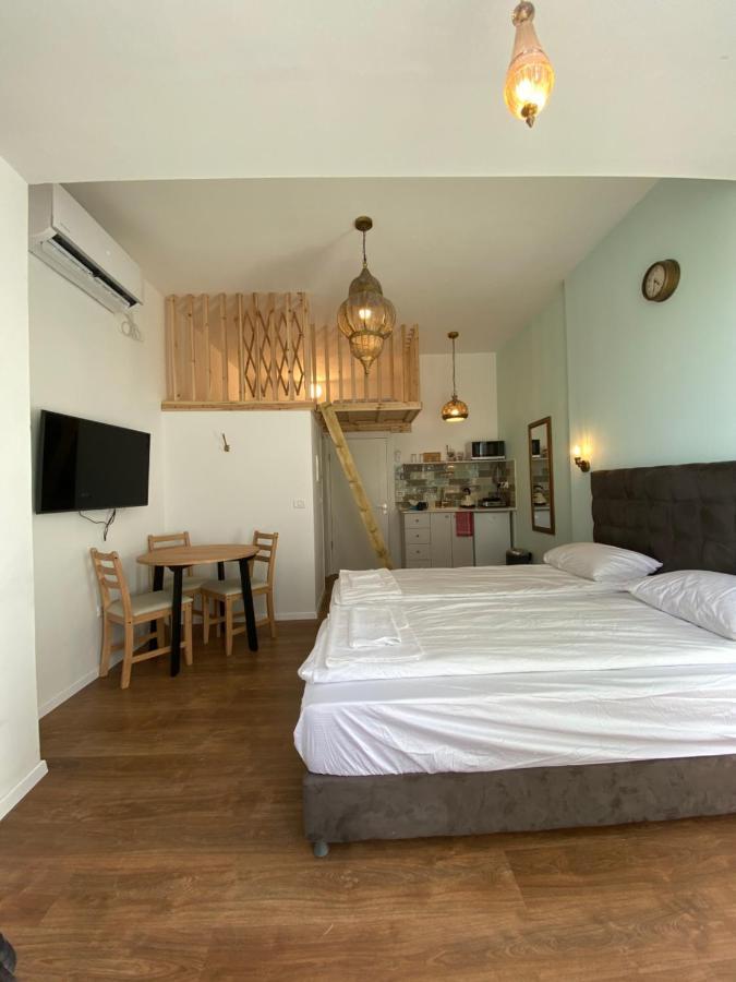 "80 Jaffa St" Down Town Main Market "Mahne Yehuda" Super Prime Location In Jerusalem Exterior photo