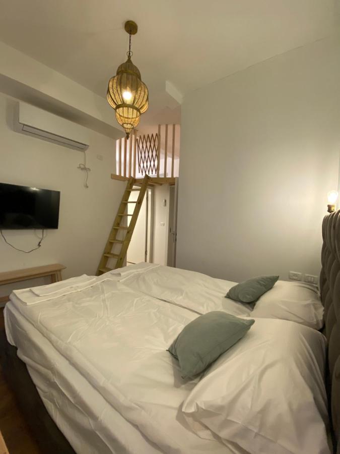 "80 Jaffa St" Down Town Main Market "Mahne Yehuda" Super Prime Location In Jerusalem Exterior photo